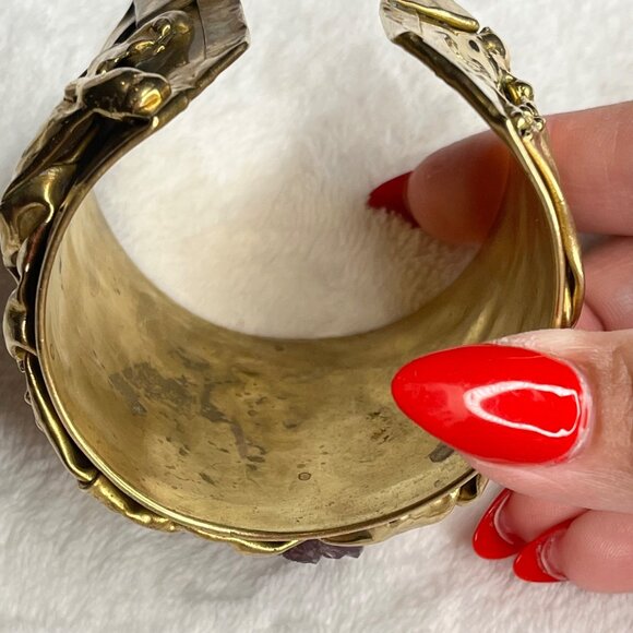 1960s Artisanal Brutalist Brass 3d Layered Cuff Bracelet Raw Amethyst  Dutras - Picture 6 of 7